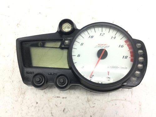 Yamaha yzf 600 - r6, instrumente